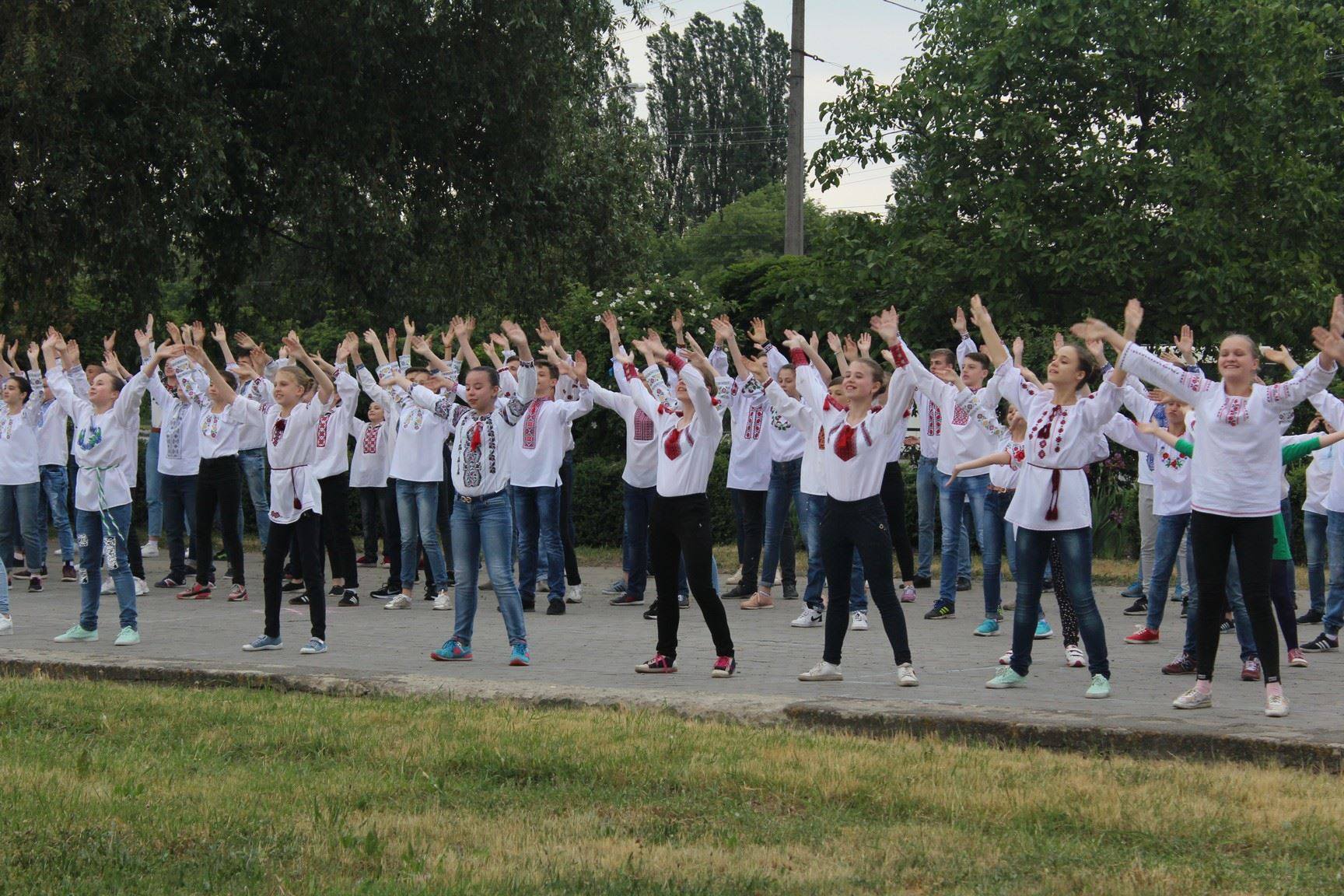 33173076 2054375081302071 2657866886800211968 n