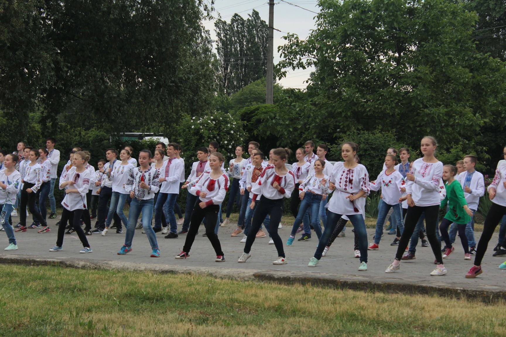 33306072 2054375061302073 8259596060125560832 n