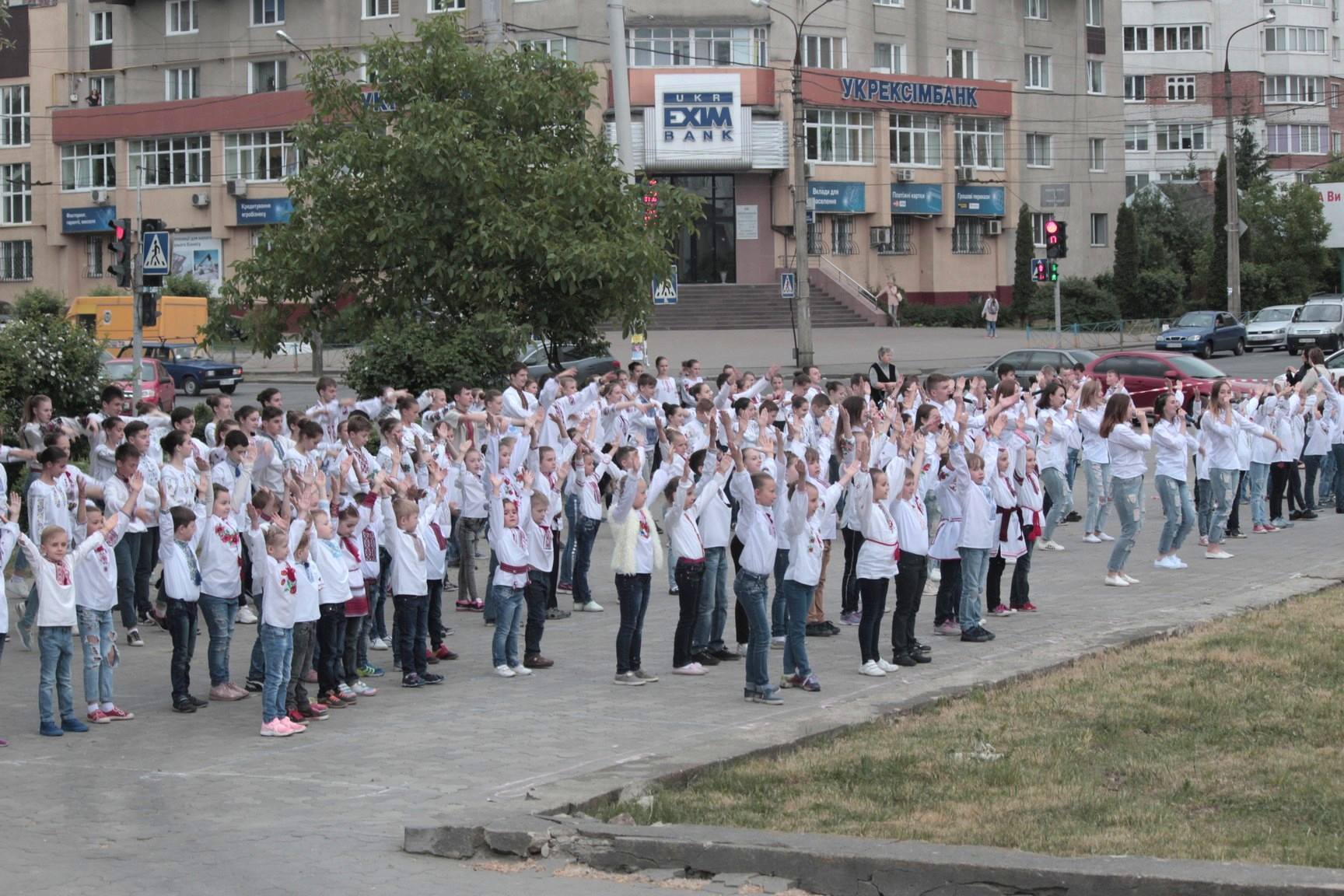 33399223 2054375067968739 1696406657652752384 n