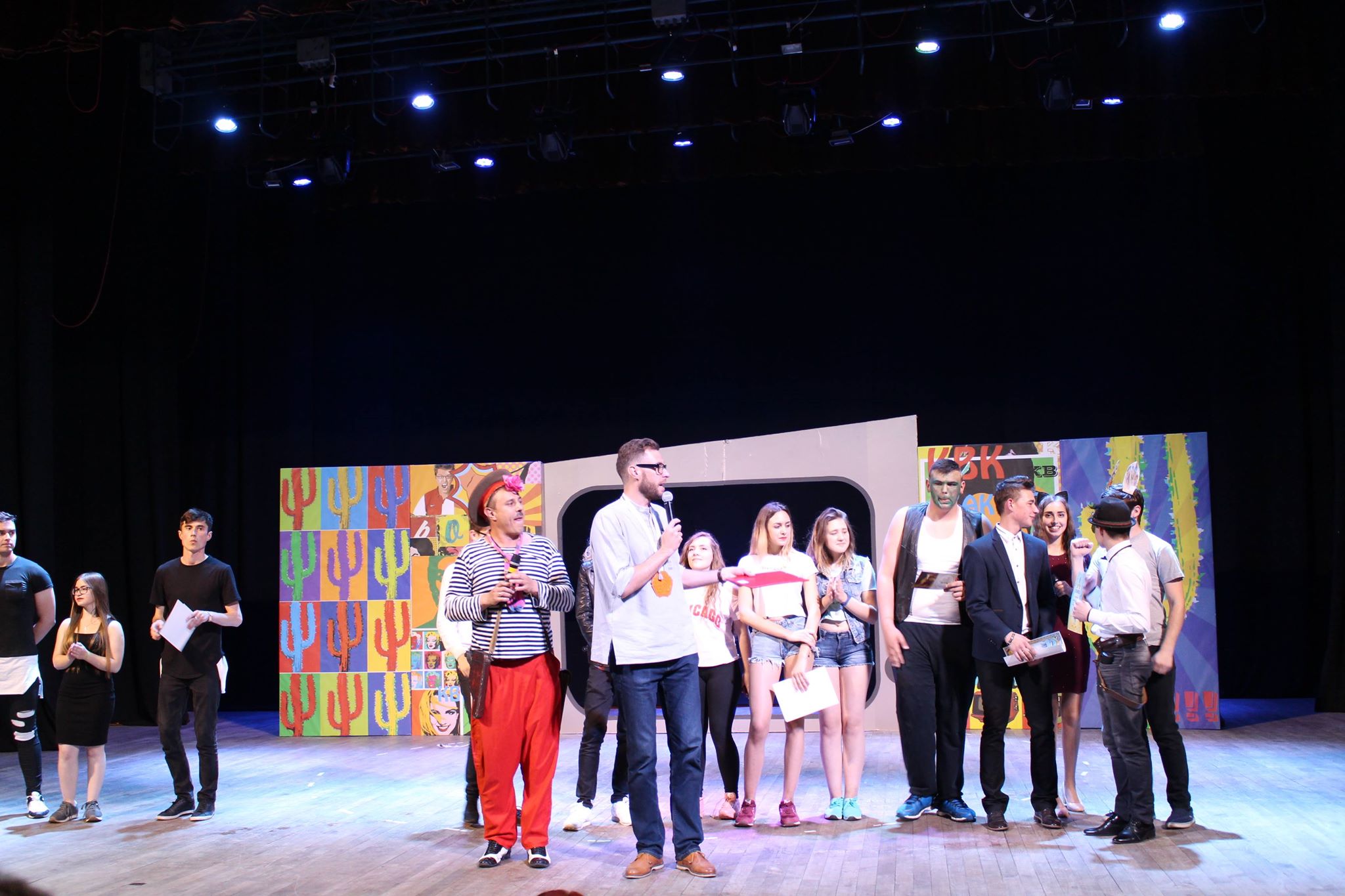 33135344 2054379874634925 5212892005763383296 n